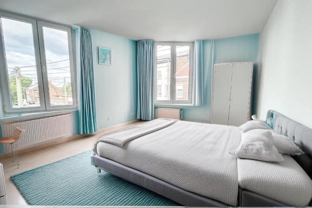 Station 173 C Bruxelles-Charleroi-Airport Apartman Kültér fotó